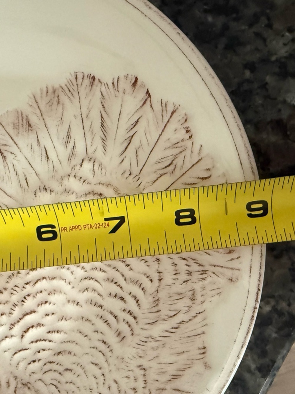 Set of 4 White Ceramic Turkey Plates with Brown Feather Detail - Picture 3 of 3